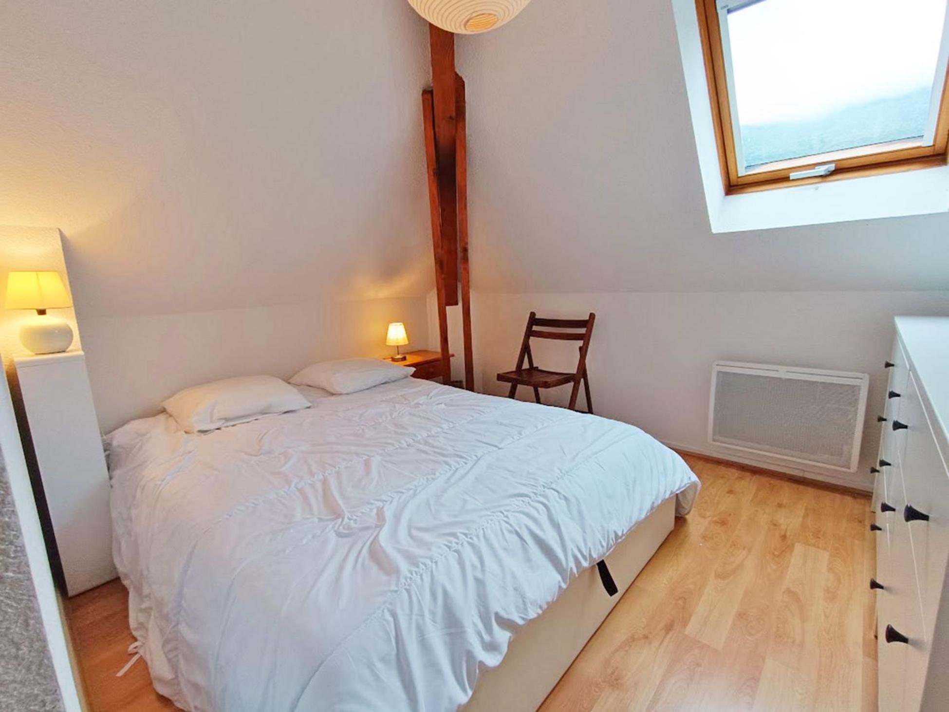 Chez Charlotte, T3 Duplex, Vue Montagne, Parking Gratuit, Ascenseur, 4 Personnes Bagneres-de-Luchon Exterior foto